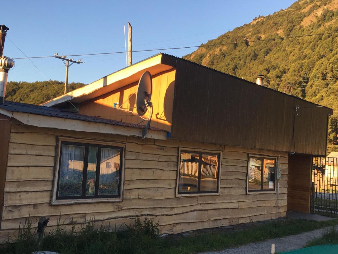 Puesto Canogas Hostal Villa O'Higgins Kültér fotó